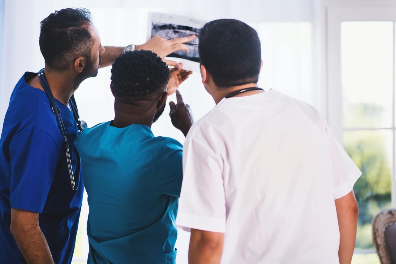 5 Reasons to Pursue a Degree in Medicine 2